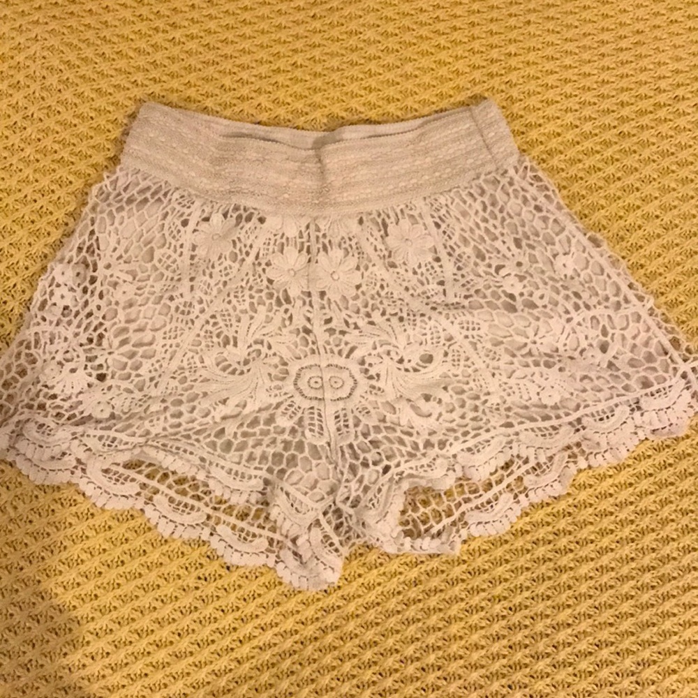 Laced shorts